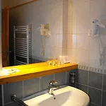 Jozsi Bacsi Szallodaja Balogunyom