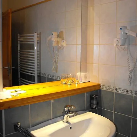 Jozsi Bacsi Szallodaja Balogunyom