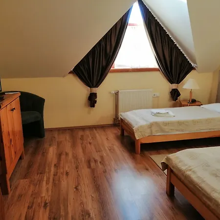 Jozsi Bacsi Szallodaja