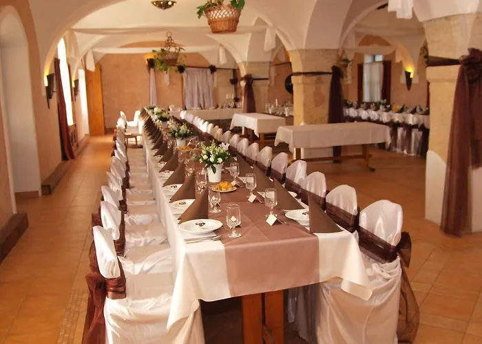 Hotell Jozsi Bacsi Szallodaja Balogunyom